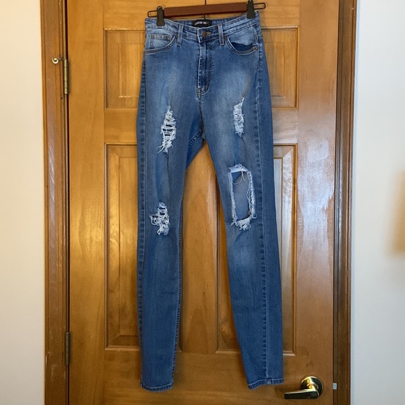 Fashion Nova High Waist Distressed Skinny Jeans - Picture 5 of 9